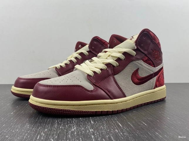 Boostmaster lin Mid Leaf Effortless Team 1 Tiki Jordan 3684 Red SE DZ2820- 1013